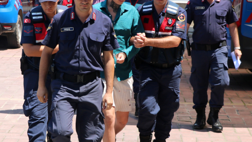 Rusların cinayetle biten kavgasında 2 şüpheli tutuklandı